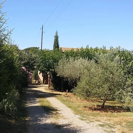 Les Oliviers Vinezac